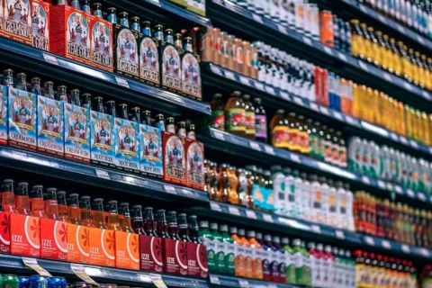 Lineal de productos en un supermercado